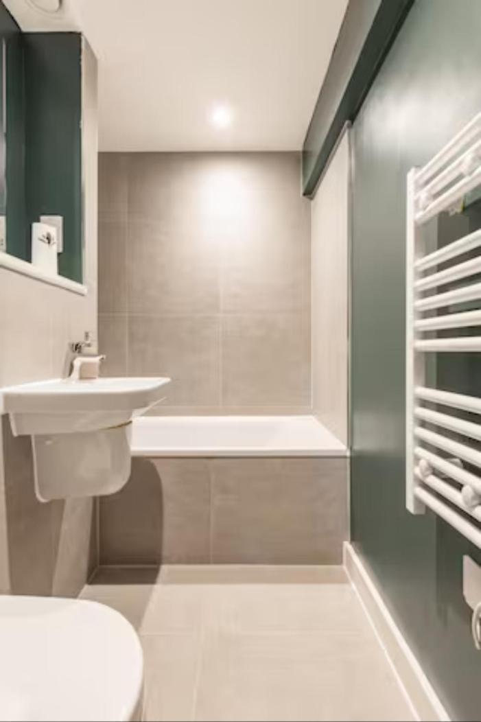 Two Bedrooms Exquisite En-Suite Apartment Deansgate Manchester Luaran gambar